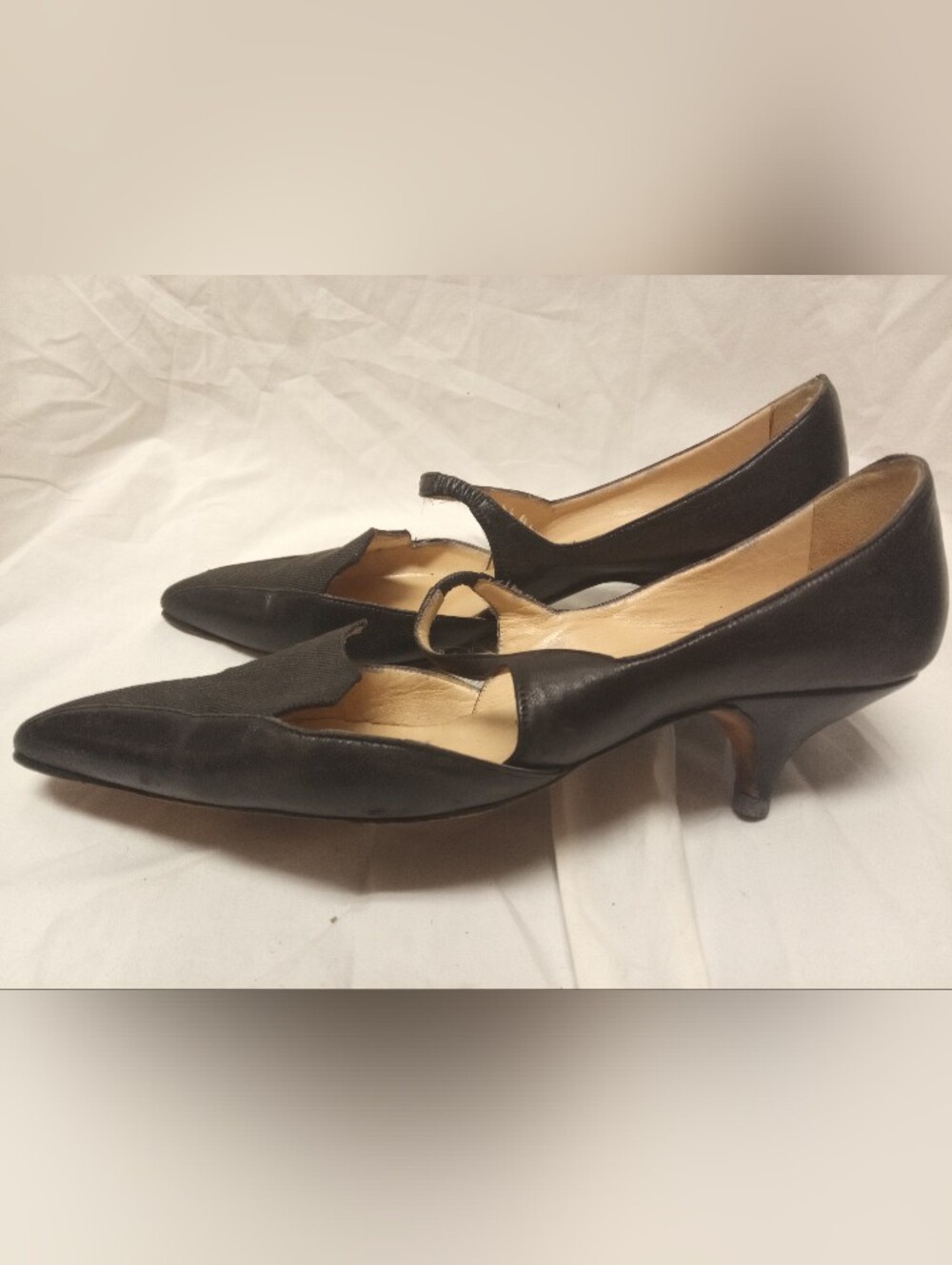 Manolo Blahnik Sz 6.5 B Womens Black Leather Strap Heel Sandals